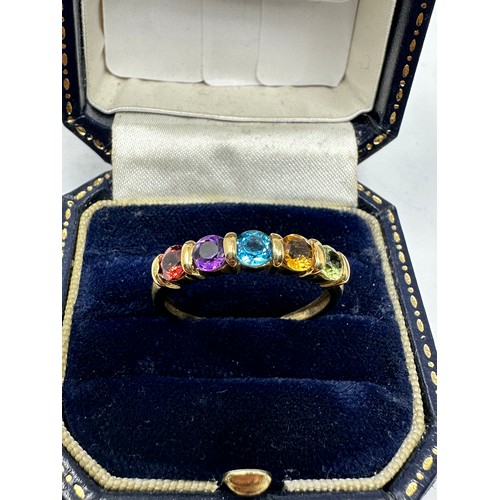 171 - 9ct gold multi-gemstone five stone ring inc. garnet, amethyst, topaz, citirine & peridot (2.2g)