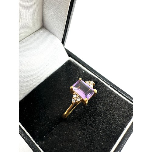 204 - 9ct gold vintage amethyst and diamond set ring (1.7g)