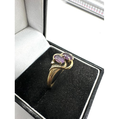 253 - 9ct gold vintage diamond and amethyst cluster ring (2.3g)