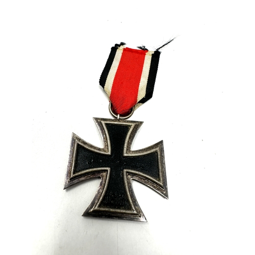 384 - ww2 german iron cross 2nd class