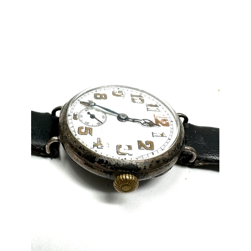 424 - silver gents trench style wristwatch the watch is ticking