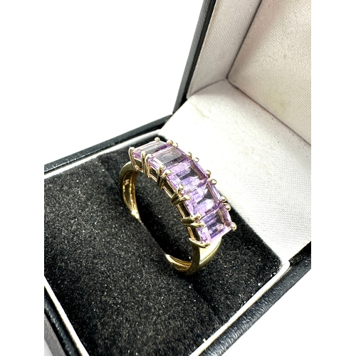 72 - 9ct gold amethyst ring