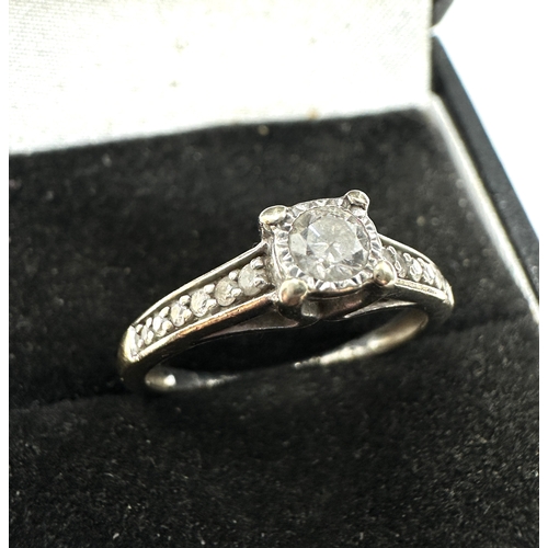 83 - 9ct white gold diamond ring 0.25ct diamonds