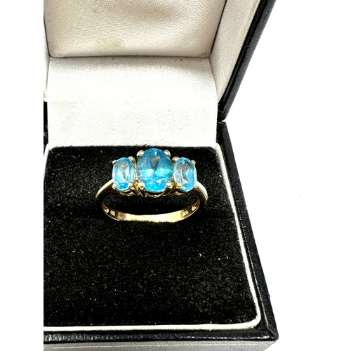 111 - 9ct gold Blue Zircon ring