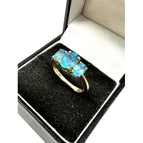 111 - 9ct gold Blue Zircon ring