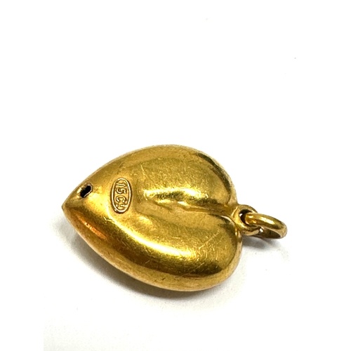 121 - Victorian 15ct gold puffy heart pendant