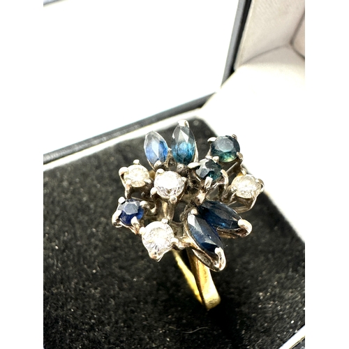 152 - 18ct gold sapphire & diamond ring 3.6g