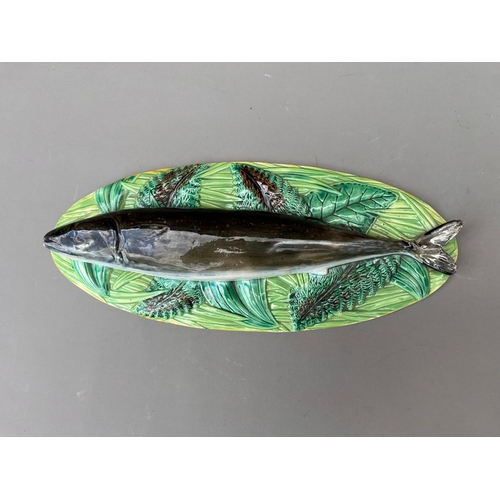 449 - 19th century antique Majolica mackerel tureen fish pie lid probably george jones 35.5cm by 14.5cm