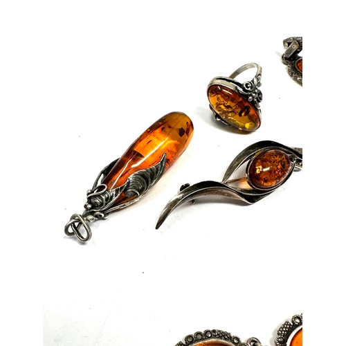 432 - 4 X .925 Amber Set Jewellery (40g)