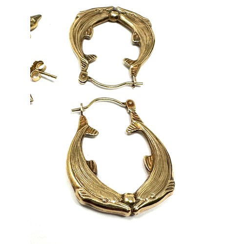 352 - 2 x 9ct gold dolphin hoop earrings (2.2g)