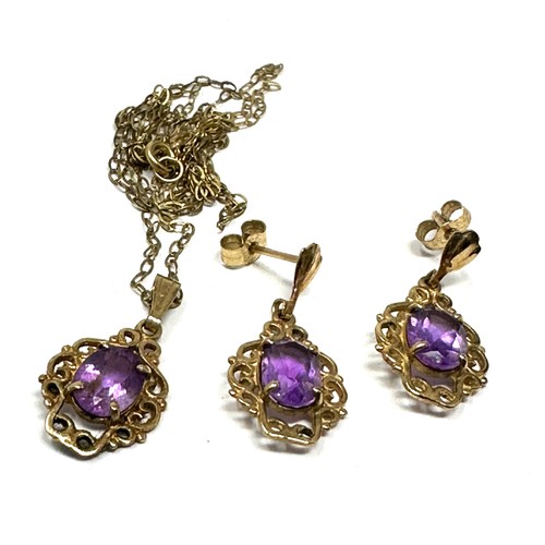 335 - 9ct gold amethyst pendant necklace & drop earrings set (2.5g)