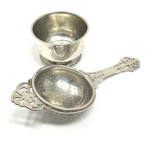 140 - Vintage silver tea strainer & bowl Birmingham silver hallmarks