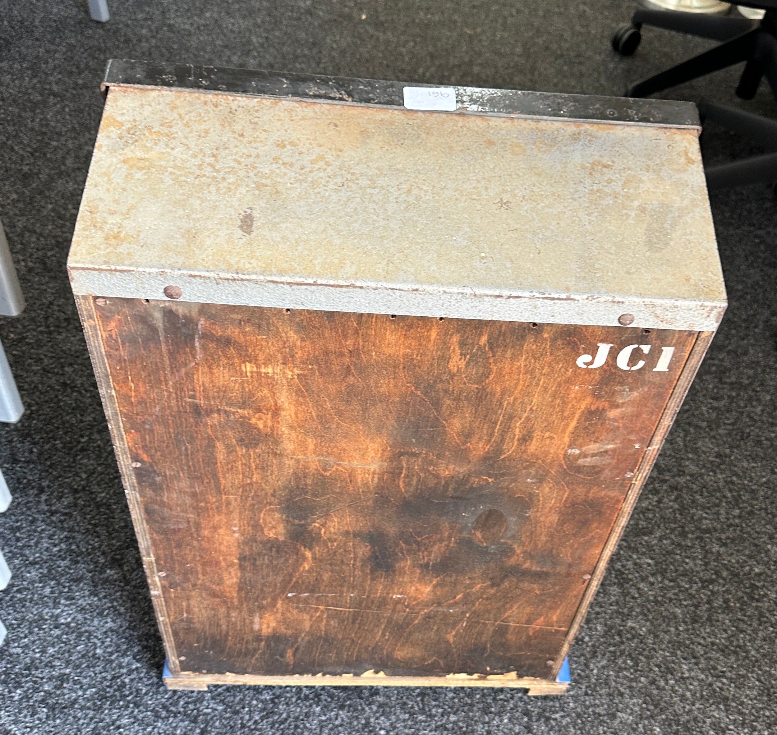 Vintage duchess one arm bandit, working order