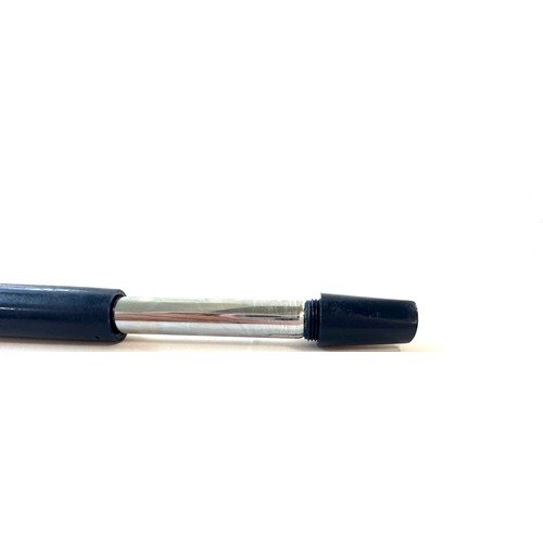 497 - Vintage of around 1950’s Sheaffer Gold & Blue 14ct gold nib Fountain Pen. Made in Australia. 
Surfac... 