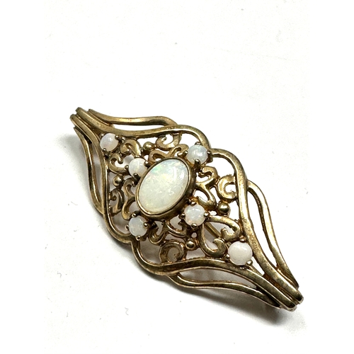 154 - 9ct gold opal brooch weight 4g