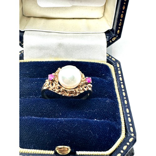 118 - 14ct gold pearl and ruby ring (3.1g)