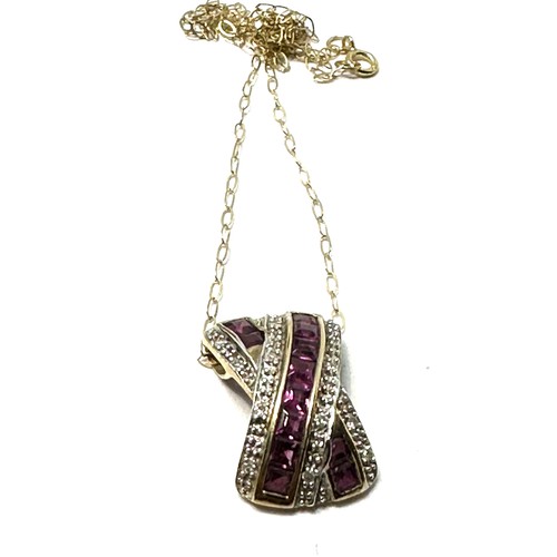 116 - 9ct gold diamond and garnet pendant necklace (2.6g)