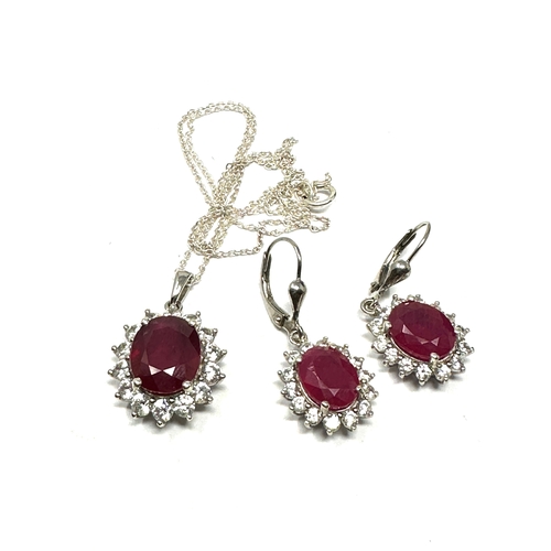 425 - .925 Ruby And White Stone Set Pendant Necklace And Earrings Set (12g)