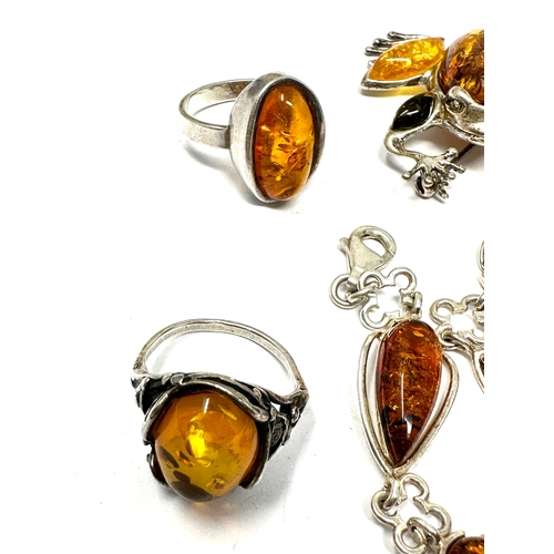 457 - 4 X .925 Amber Set Jewellery Including A Frog Brooch (27g)