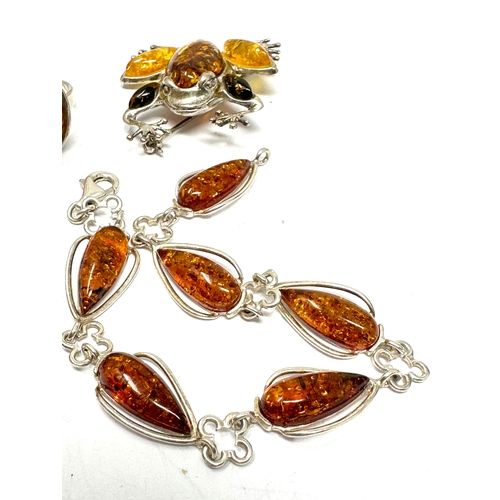 457 - 4 X .925 Amber Set Jewellery Including A Frog Brooch (27g)