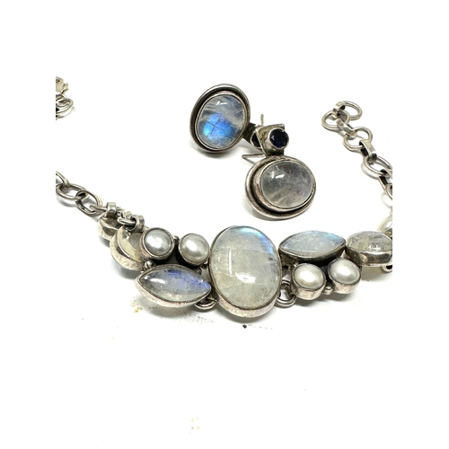 405 - .925 Moonstone Set Bracelet And Earrings (24g)