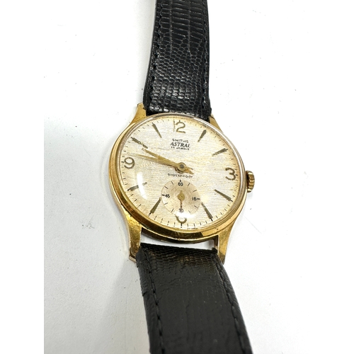 481 - Vintage Gents Smiths Astral 15 jewel wrist watch hand wind  the watch is ticking silk dial black lea... 