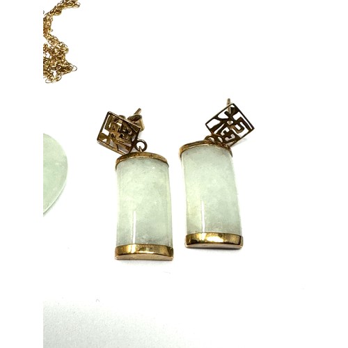 177 - 2 X 9ct Gold Jade Set Earrings And Pendant Necklace (9.8g)