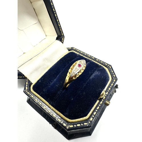 162 - 18ct Gold Victorian Old Cut Diamond And Ruby Set Five Stone Ring (2g)