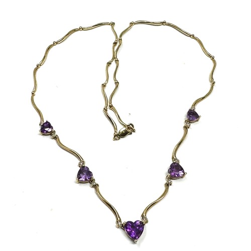 169 - 9ct Gold Heart Cut Amethyst And Diamond Set Station Necklace (6.9g)