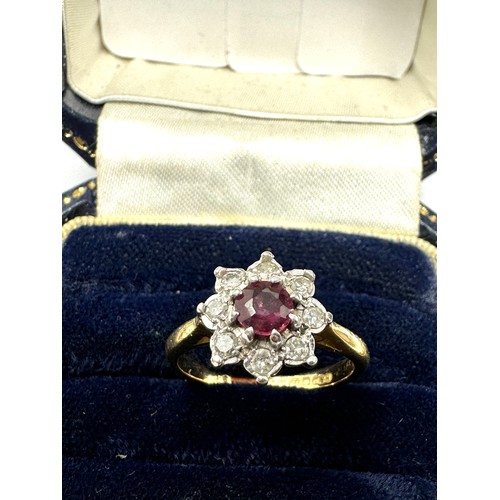 157 - 18ct Gold Vintage Ruby And Diamond  Ring (3.3g)