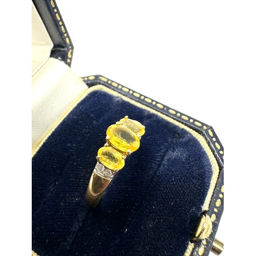 359 - 9ct Gold Diamond & Yellow Sapphire Set Ring (1.9g)