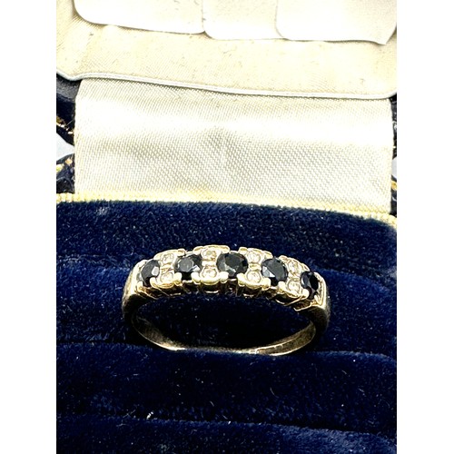 271 - 9ct Gold Diamond And Sapphire Ring (2.1g)