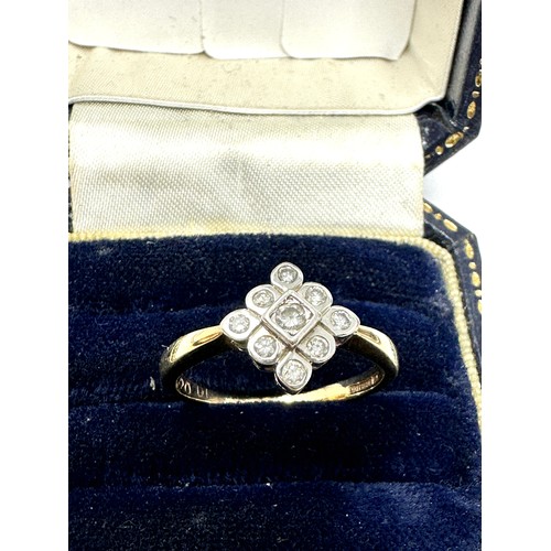 282 - 9ct  Gold Diamond Ring (2.1g)