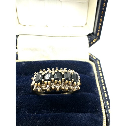 269 - 9ct Gold Diamond And Sapphire  Ring (3.2g)