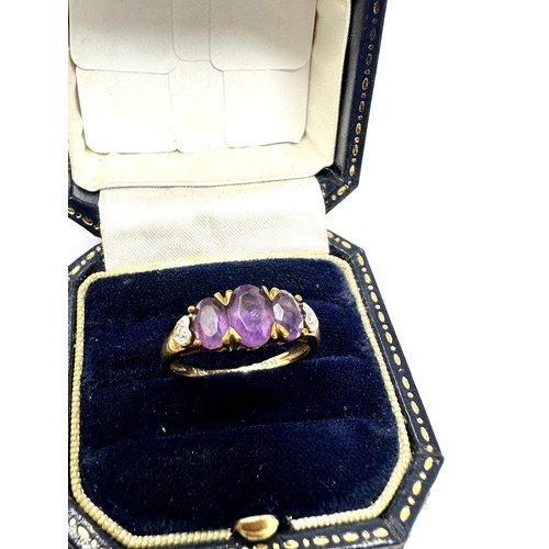 219 - 9ct Gold Diamond And Amethyst  Ring (2.7g)