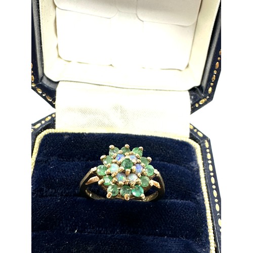 217 - 9ct Gold Emerald And Opal t Ring (2.6g)