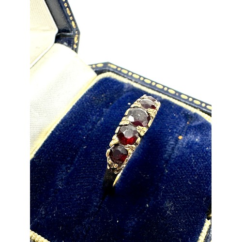 202 - 9ct Gold Garnet Ring (2.3g)