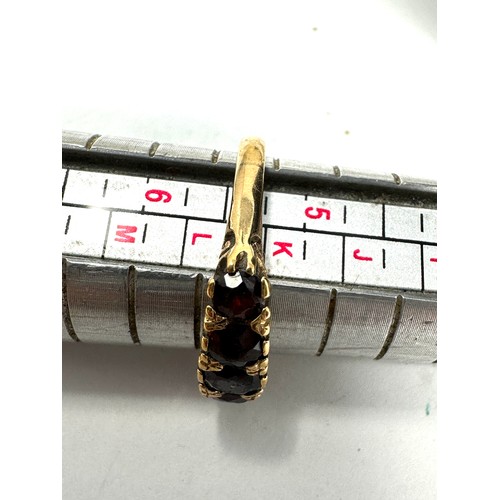 202 - 9ct Gold Garnet Ring (2.3g)