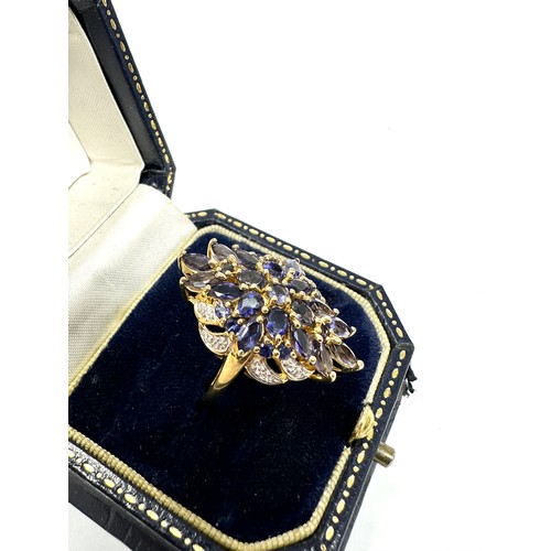 238 - 9ct Gold Diamond And Iolite Cluster  Ring (5.5g)