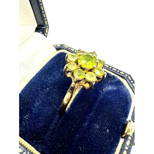 340 - 9ct Gold Peridot  Ring (2.7g)