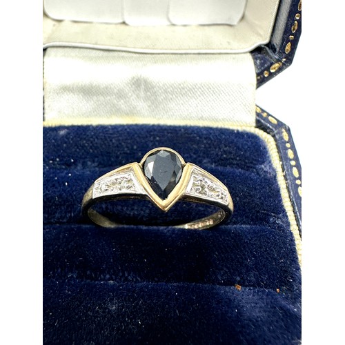 307 - 9ct Gold Sapphire & diamond ring (1.9g)