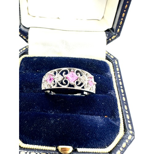 313 - 9ct White Gold Diamond & Synthetic Pink Sapphire Dress Ring (2.3g)