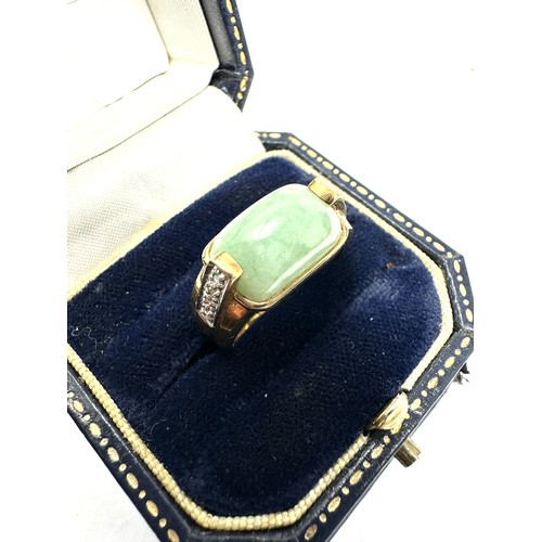 176 - 9ct Gold Diamond Accented Jade Set  Ring (5g)