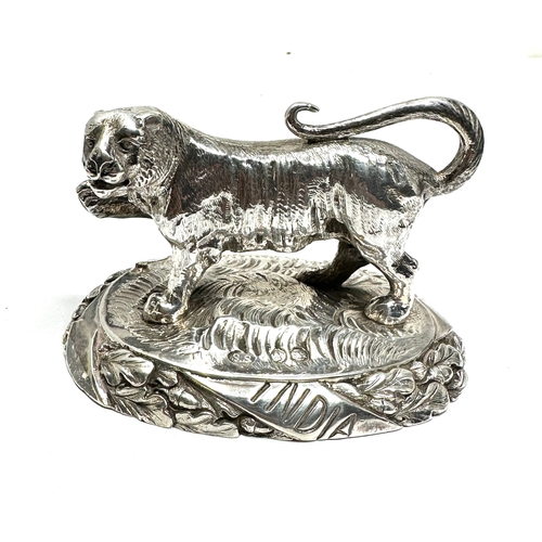 79 - Victorian silver Lion finial for tureen or meat dome victorian silver hallmarks maker S.S measures a... 