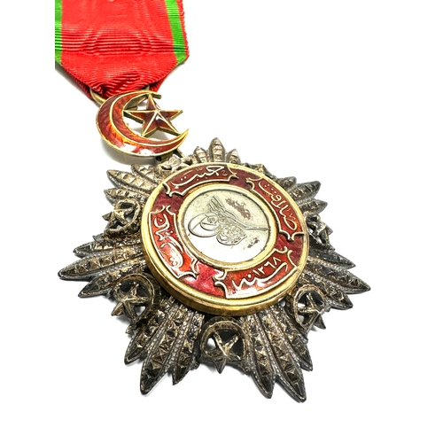 29 - OTTOMAN EMPIRE. ORDER OF THE MEDJIDIE.
Commander's cross in silver, gold and enamel