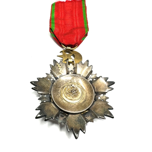 29 - OTTOMAN EMPIRE. ORDER OF THE MEDJIDIE.
Commander's cross in silver, gold and enamel