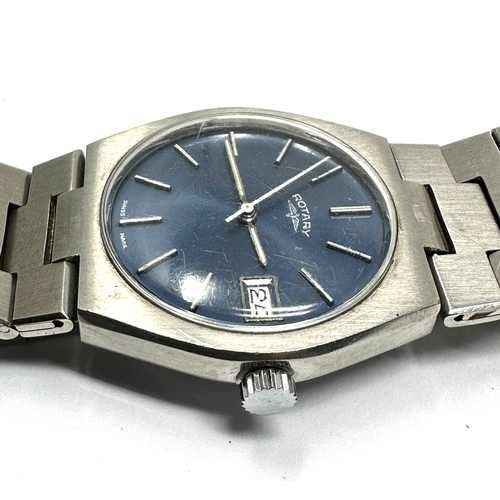 463 - vintage stainless steel gents rotary wrist watch and strap blue dial the watch is ticking