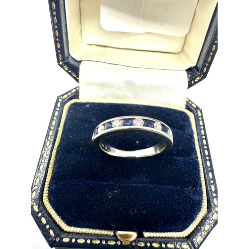 143 - 14ct white gold sapphire & diamond ring (3.8g)