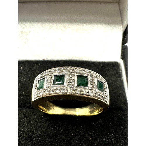 290 - 9ct gold diamond & emerald ring (4.3g)