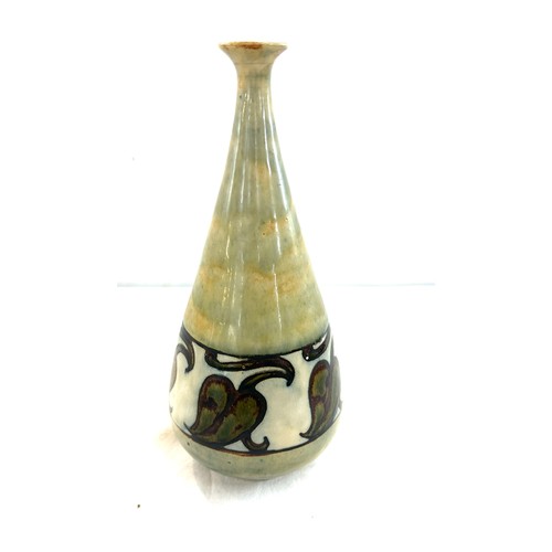 429 - Royal Doulton stoneware vase measures approx 9 inches tall